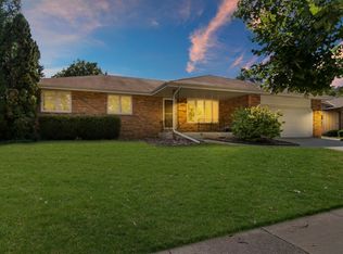4809 71st St, Kenosha, WI 53142