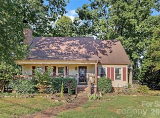 1610 Springhaven Cir, Albemarle, NC 28001