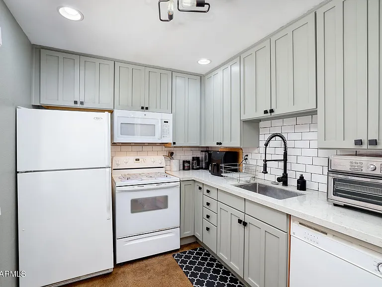 4354 N 82nd St #152 — Photo 3