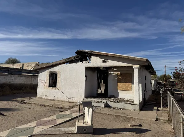 813 E 2nd St, Calexico, CA 92231
