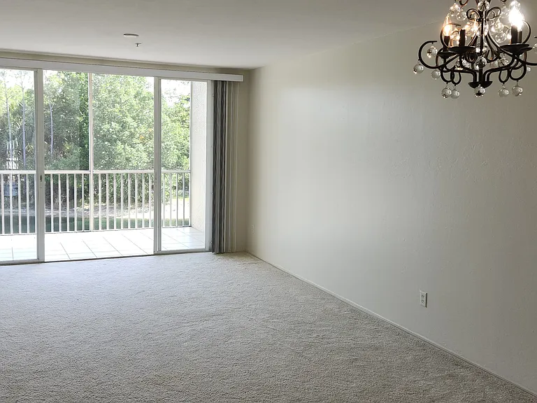 14831 Park Lake Dr #207 — Photo 8