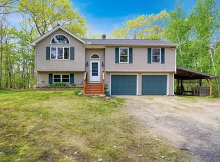 21 Meadowbrook Drive, Waterboro, ME 04030