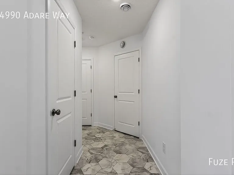 14990 Adare Way — Photo 7