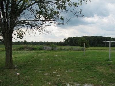 2nd image of 18317 Township Highway 103