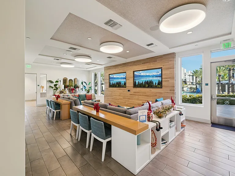 11048 Luminate Dr — Photo 37