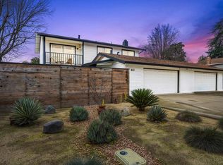 9633 Linda Rio Dr, Sacramento, CA 95827