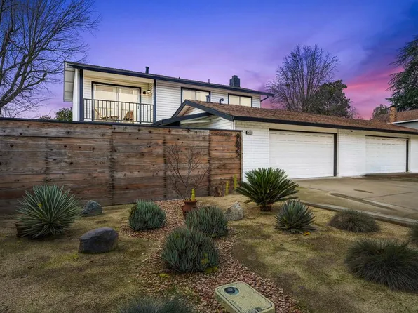 9633 Linda Rio Dr, Sacramento, CA 95827