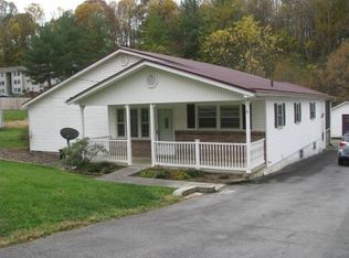 325 2nd St, Bristol, VA 24201