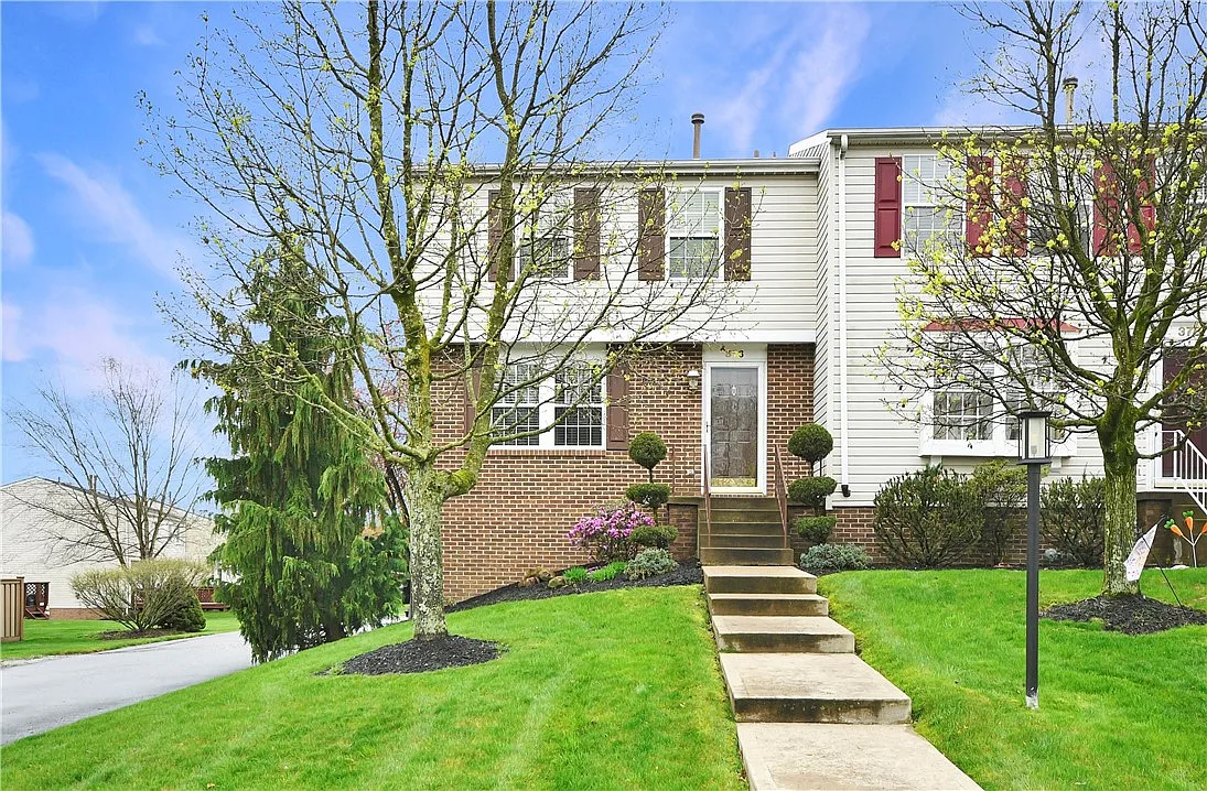 376 New World Dr photo 1