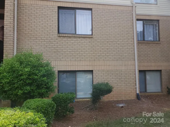 4804 Spring Lake Dr APT B, Charlotte, NC 28212