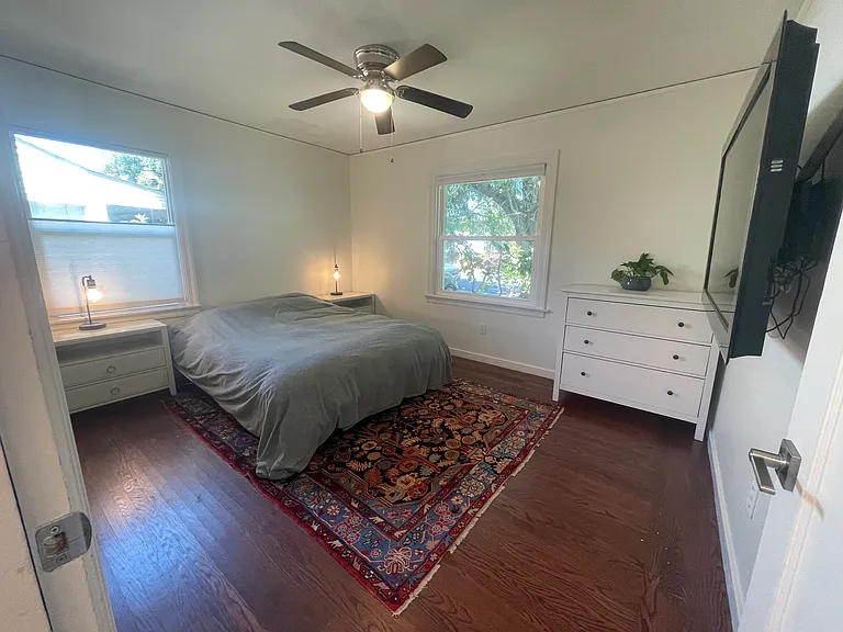 1821 Proctor Ave — Photo 13
