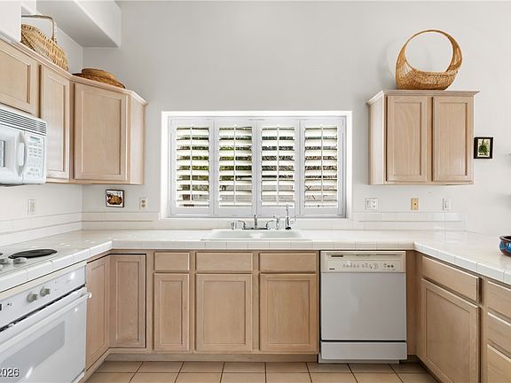 5th image of 1128 Calico Ridge Dr