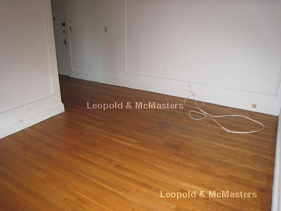 5th image of 2003B Commonwealth Ave #9