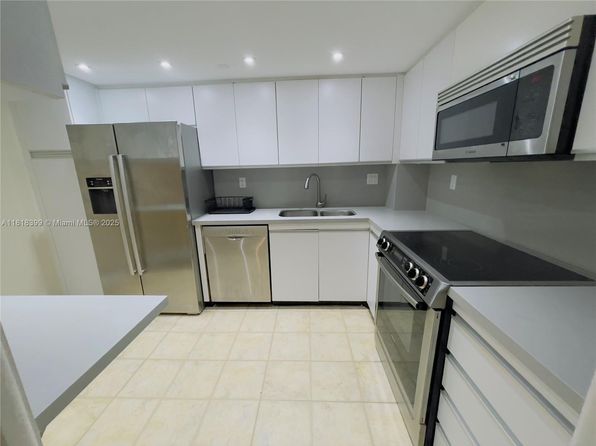 2000 Towerside Ter APT 309