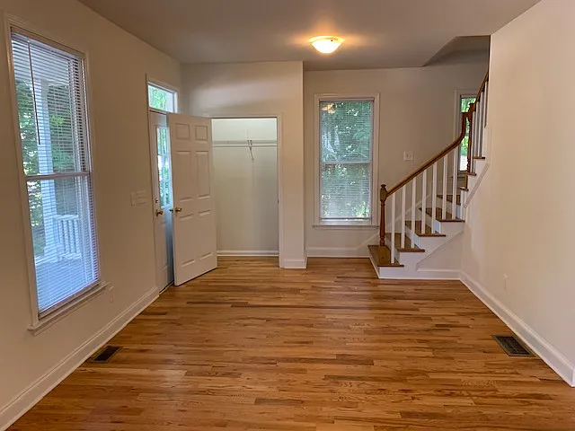 493 Yonah Ave — Photo 15