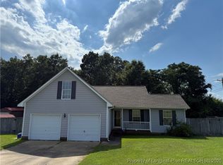 102 Markus Place Dr, Raeford, NC 28376