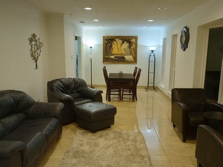 6207 Linden Ln — Photo 7
