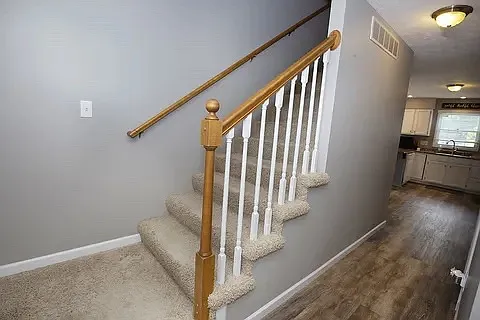 4 bed, 3.5 bath, 2695 sqft, $2,900 — Photo 3