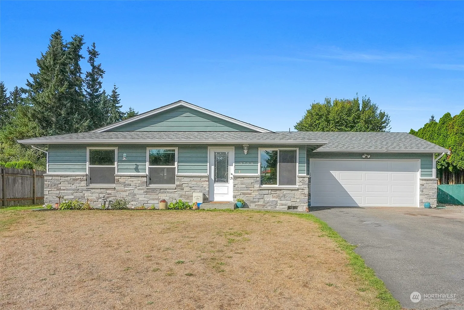 3708 175th Place NE photo 1
