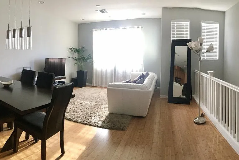 1027 Santa Rosa Ct — Photo 1