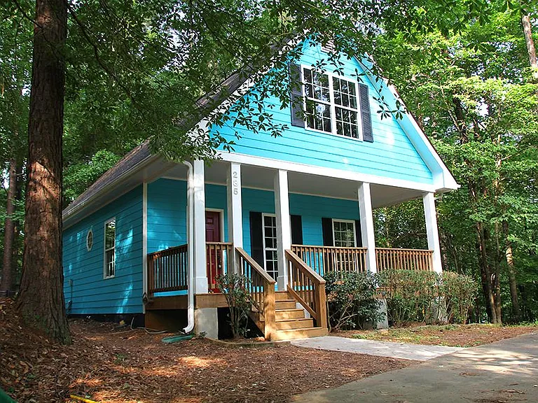 285 Timberlane Dr — Photo 2