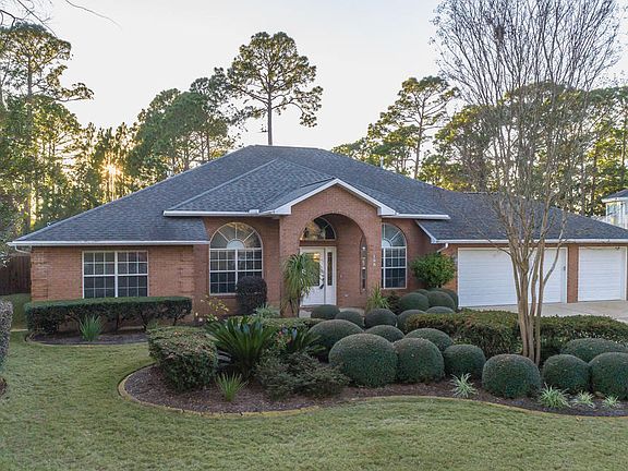 2nd image of 168 Baywind Dr