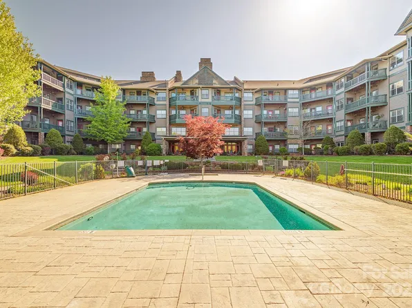 9 Kenilworth Knls #21, Asheville, NC 28805