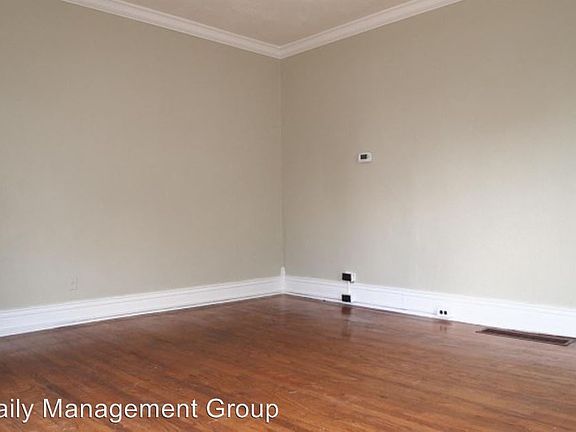 5th image of 3625 Craig Ave