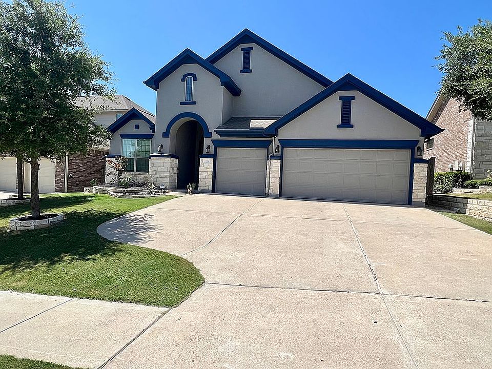 1st image of 2220 Lookout Knoll Dr