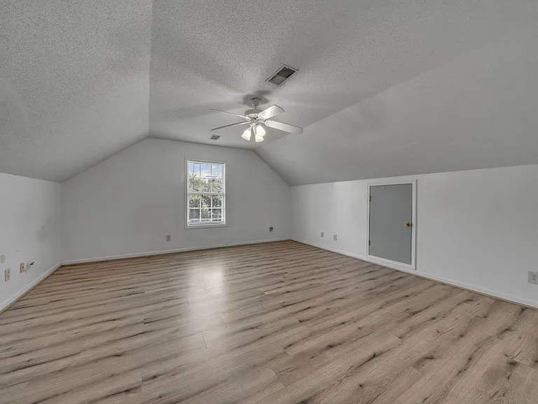 1325 Sunfield Dr — Photo 16