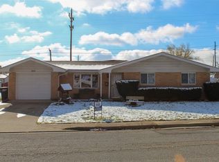 809 N Bend Rd, Beech Grove, IN 46107