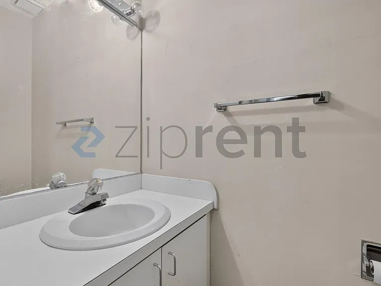 140 Kane St #A7 — Photo 21