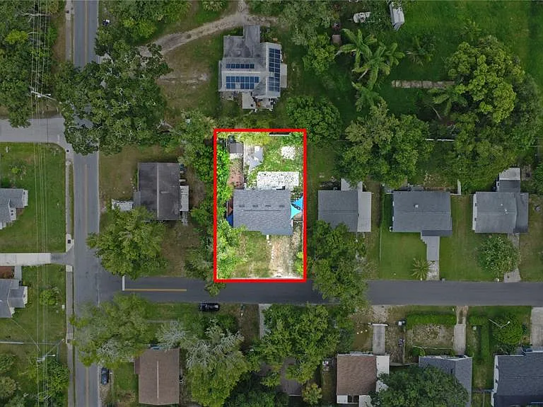126 Palm Dr — Photo 33