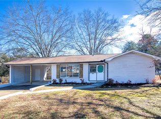 102 Astor St, Easley, SC 29642