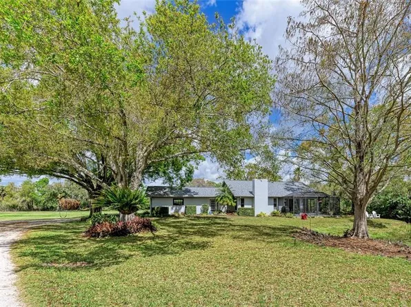 4609 44th Ave E, Bradenton, FL 34203