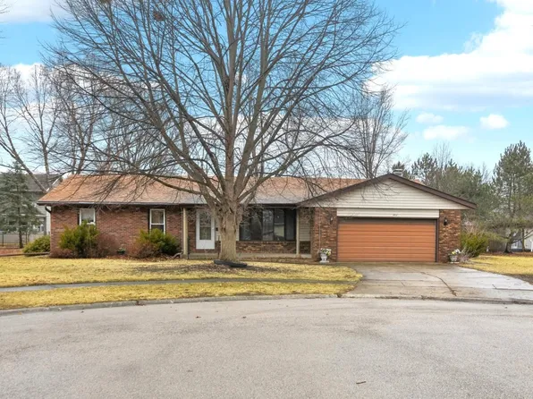 1802 Charles St, Morris, IL 60450