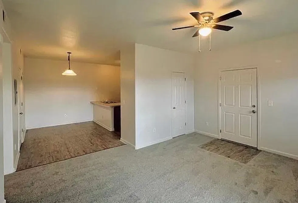 1740 W 53rd Dr — Photo 4