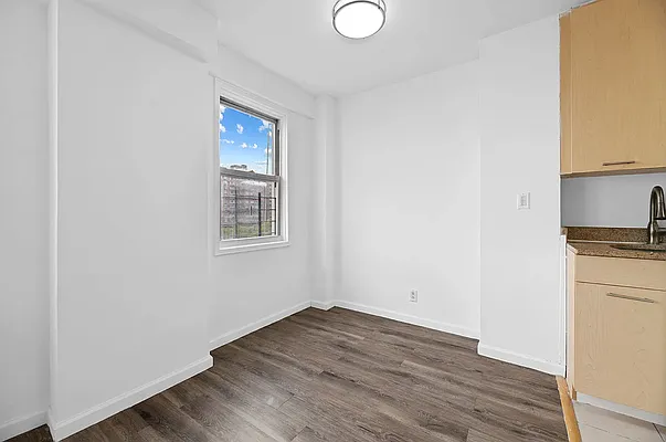 Rented by REAL New York | media 29