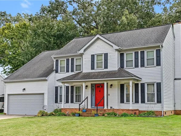 1937 Grey Friars Chase, Virginia Beach, VA 23456