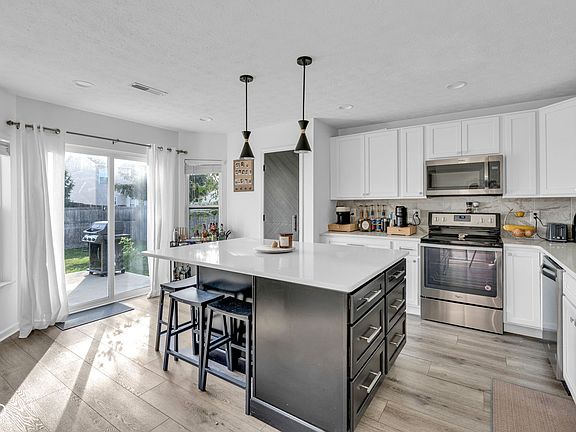 2nd image of 12039 Jesterwood Dr