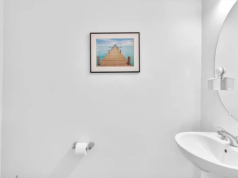 556 Sanderling Cir #0 — Photo 8