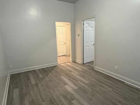 3rd image of 1916 Avenue U #2F