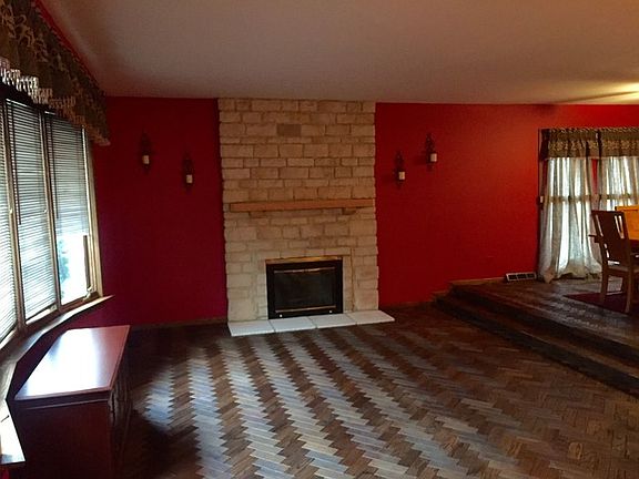 3rd image of 13533 W Iroquois Trl