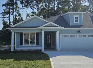143 Green Turtle Ct, Kingsland, GA 31548