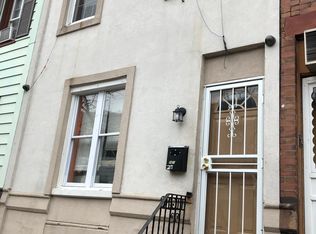 2610 S Franklin St, Philadelphia, PA 19148