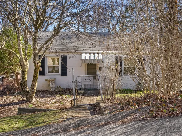 1727 Alplaus St, Pittsburgh, PA 15210