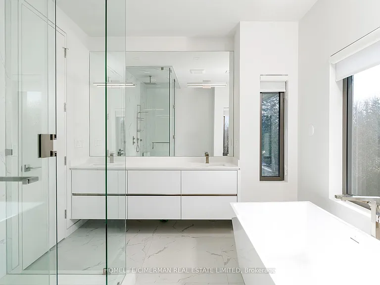 21 Farrell Ave — Photo 24