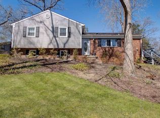 23 Timberline Dr, Poughkeepsie, NY 12603