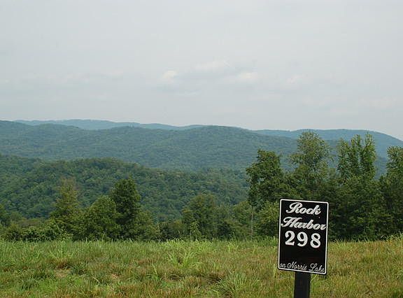 3rd image of 298 Smokey Quartz Blvd