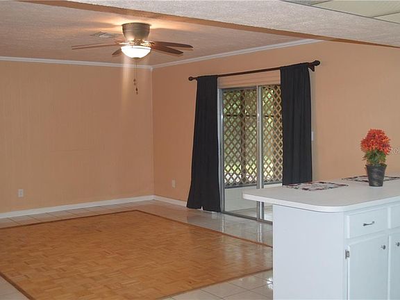4th image of 3806 Upland Pl
